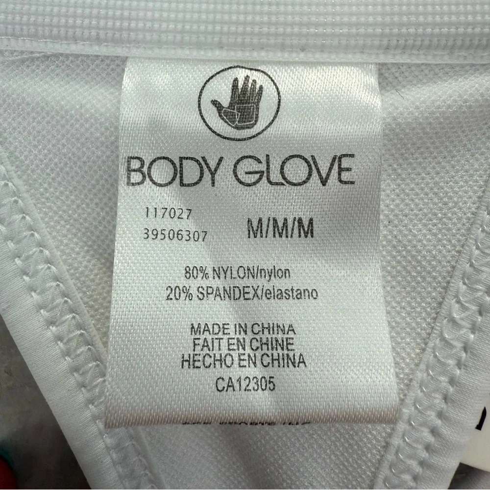 Women’s Body Glove Smoothies Tainted Love Retro Bandeau Bikini Top Swimsuit M - Picture 10 of 16